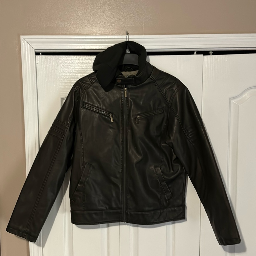 Mens brown Structure middle weight jacket.
